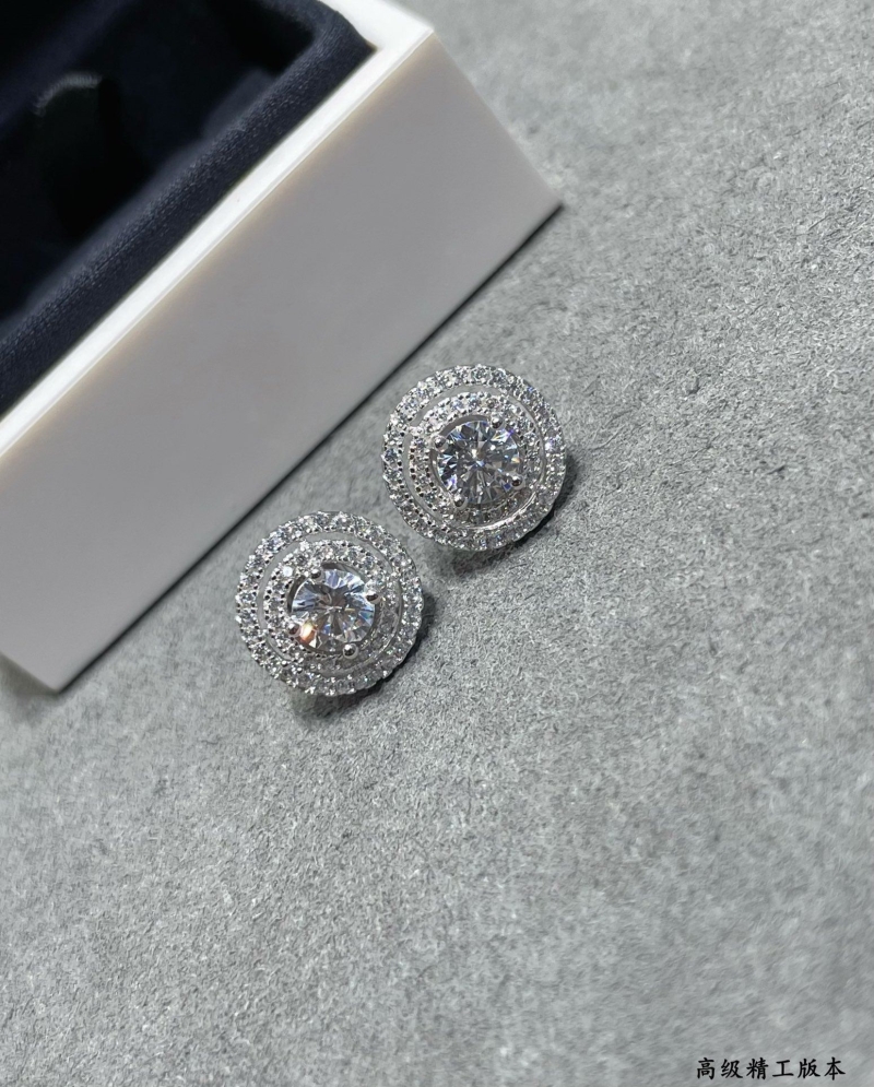 DEBEERS